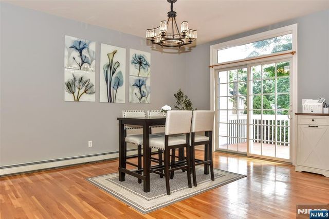 2 Concord Court, Mahwah, NJ 07430