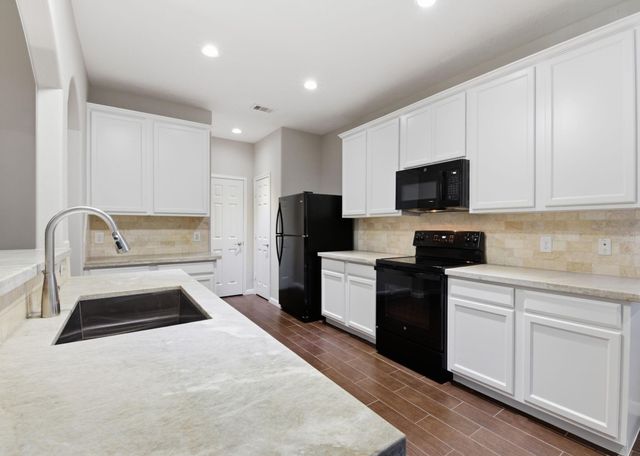 25542 Saddlebrook Village Drive, Tomball, TX 77375