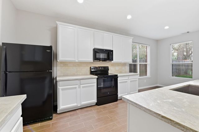 25542 Saddlebrook Village Drive, Tomball, TX 77375