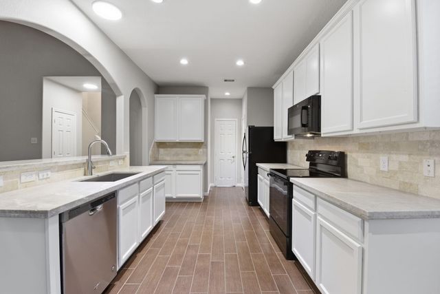 25542 Saddlebrook Village Drive, Tomball, TX 77375