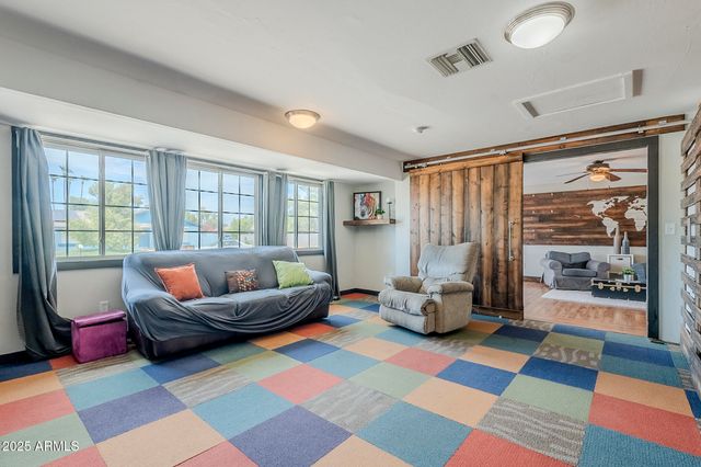 1 W Rice Drive, Tempe, AZ 85283