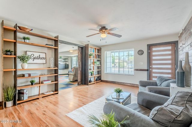 1 W Rice Drive, Tempe, AZ 85283