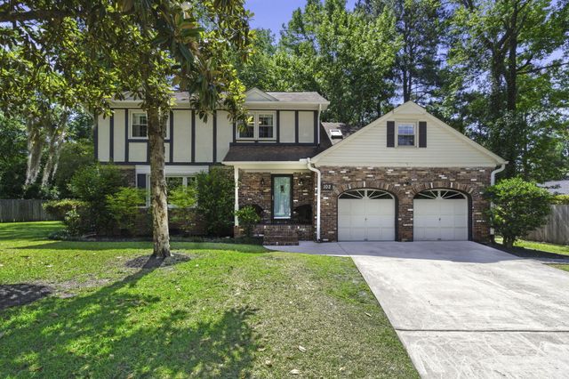 102 Caralana Circle, Summerville, SC 29485