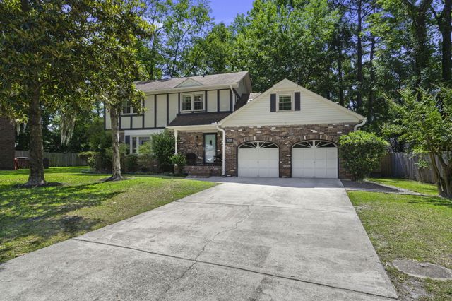 102 Caralana Circle, Summerville, SC 29485