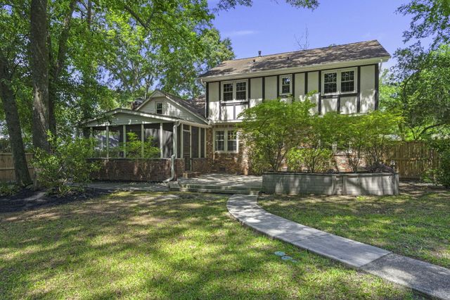 102 Caralana Circle, Summerville, SC 29485
