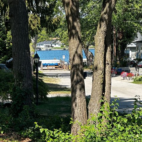 17357 Villa Park Street, Spring Lake Twp, MI 49456