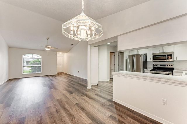2046 OLD TREVOR WAY, Sarasota, FL 34232