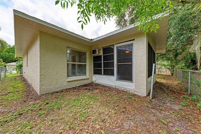 2046 OLD TREVOR WAY, Sarasota, FL 34232