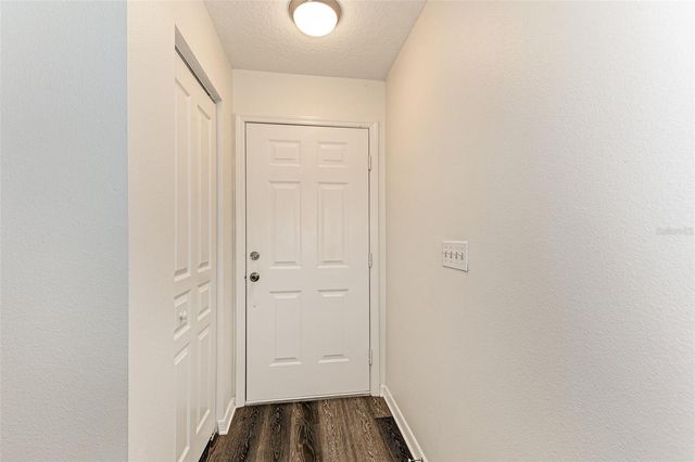 2046 OLD TREVOR WAY, Sarasota, FL 34232