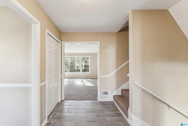 1017 JEFFERY DRIVE, Birmingham, AL 35235