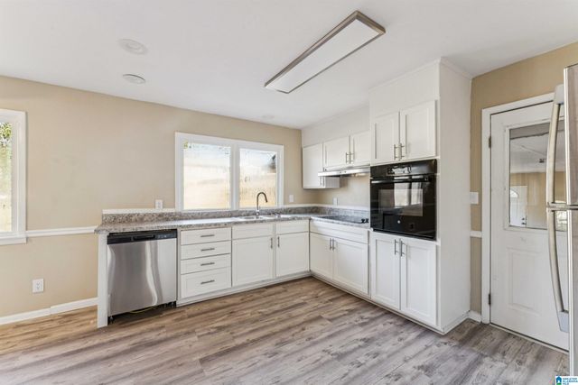 1017 JEFFERY DRIVE, Birmingham, AL 35235