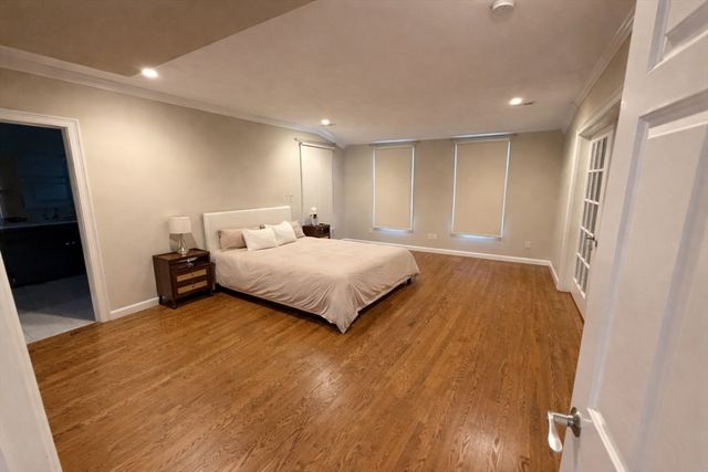 78 Highland Ave 78, Newton, MA 02460