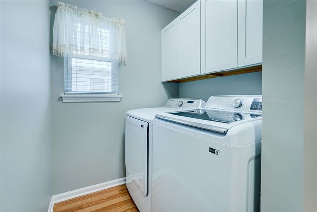 12 Gursslin Lane, Parma, NY 14468