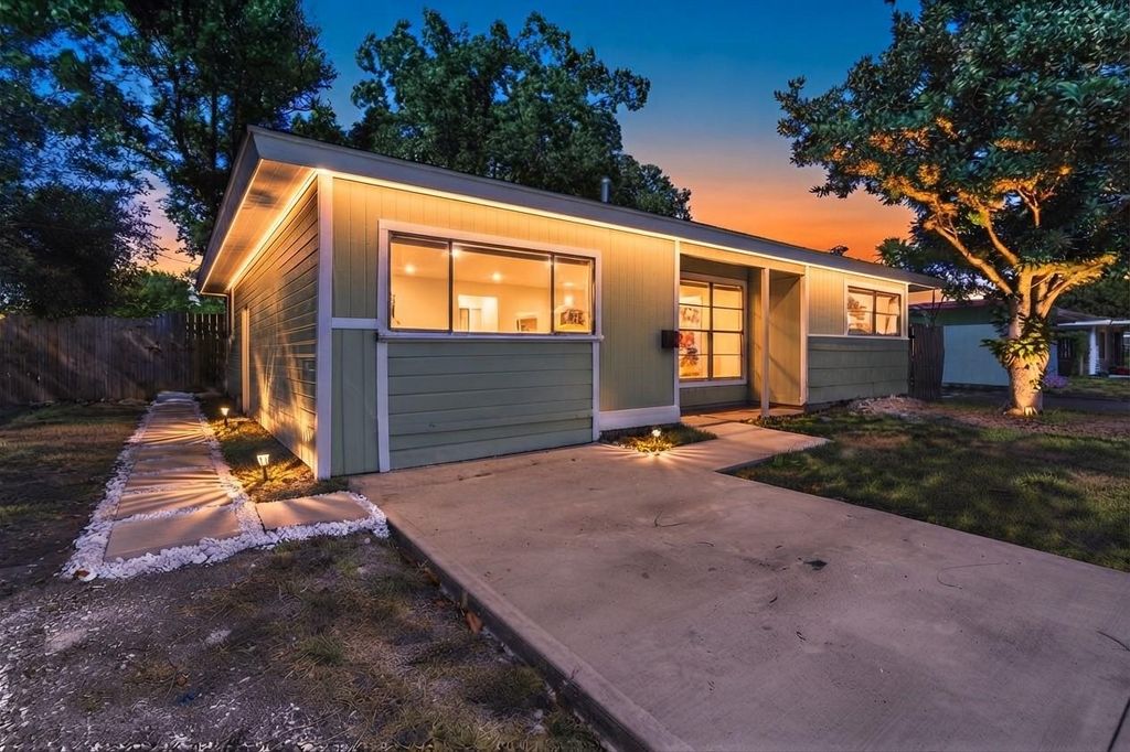 2811 Morningside Lane, Pasadena, TX 77506