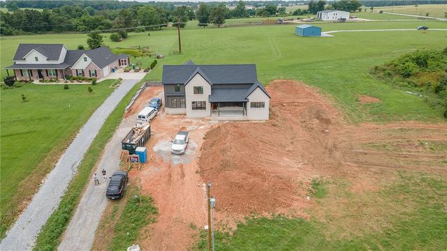 345 SW Bryant Road, Gentry, AR 72734