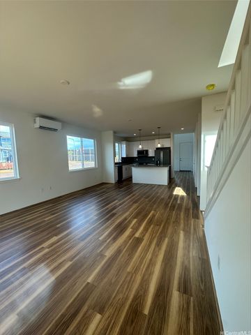 94-1614 Kolopu Street, Waipahu, HI 96797
