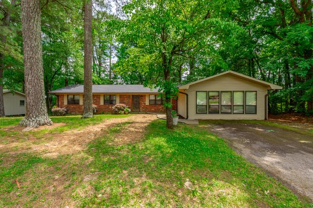 445 Mohawk Drive, Cleveland, TN 37312