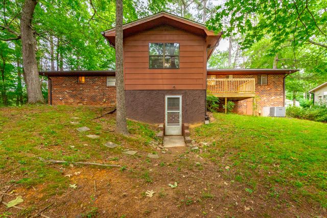 445 Mohawk Drive, Cleveland, TN 37312