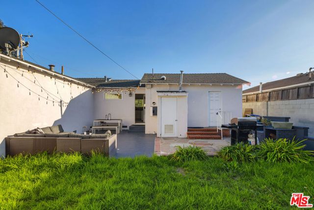 12415 Hammack Street, Los Angeles, CA 90066