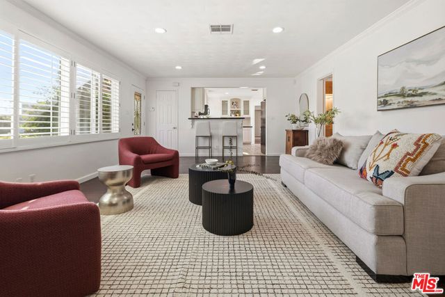 12415 Hammack Street, Los Angeles, CA 90066