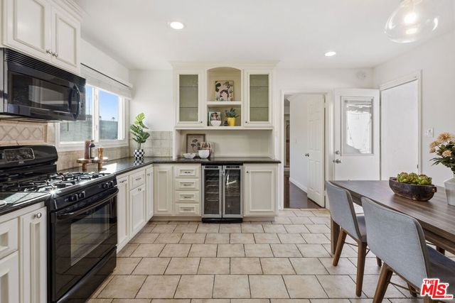 12415 Hammack Street, Los Angeles, CA 90066