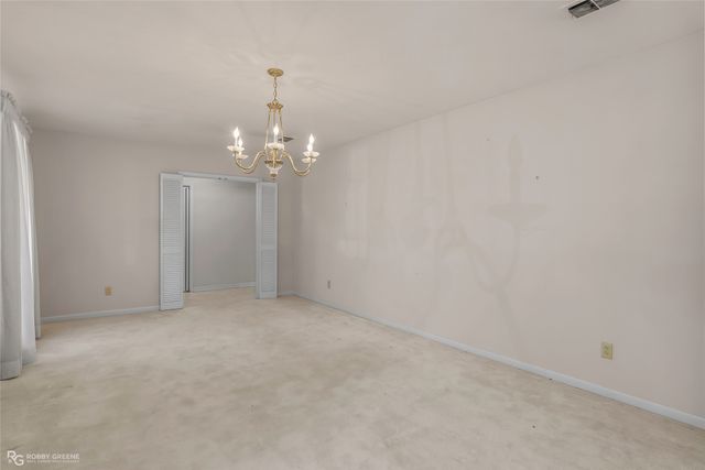 7325 Camelback Drive, Shreveport, LA 71105