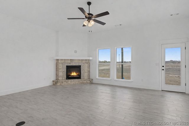 6025 N 28th Street, Broken Arrow, OK 74014