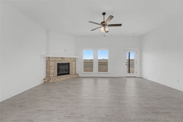 6025 N 28th Street, Broken Arrow, OK 74014