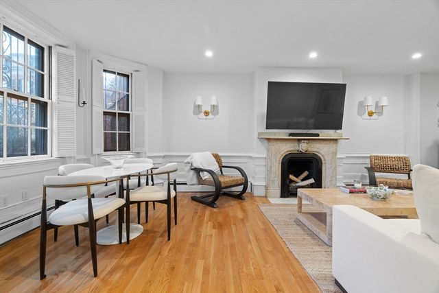 161 Warren Avenue A, Boston, MA 02118