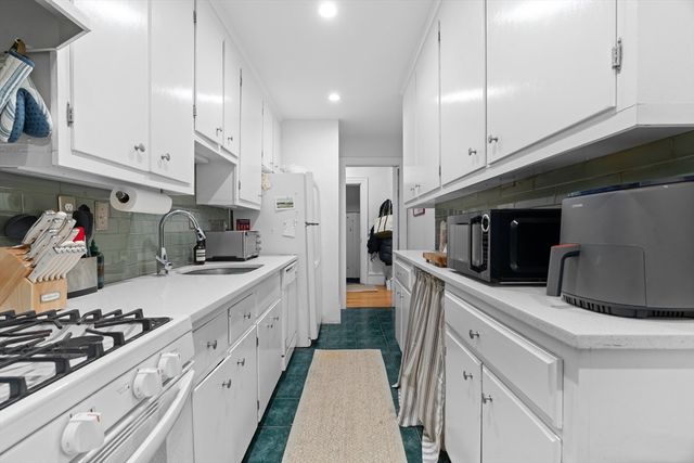 161 Warren Avenue A, Boston, MA 02118