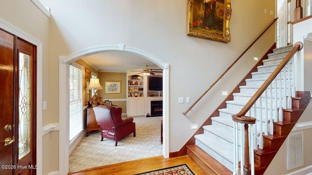 2601 Saint John Circle, Kinston, NC 28504