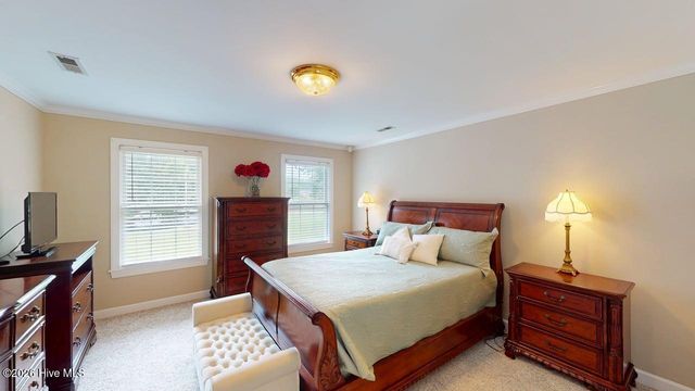 2601 Saint John Circle, Kinston, NC 28504