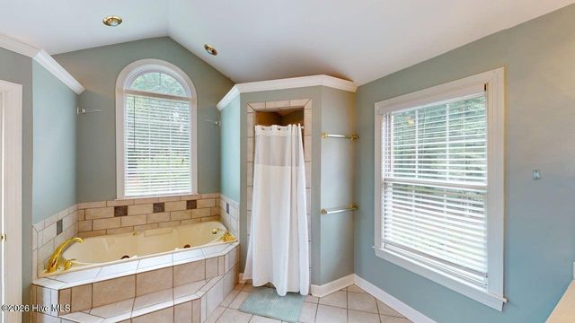2601 Saint John Circle, Kinston, NC 28504