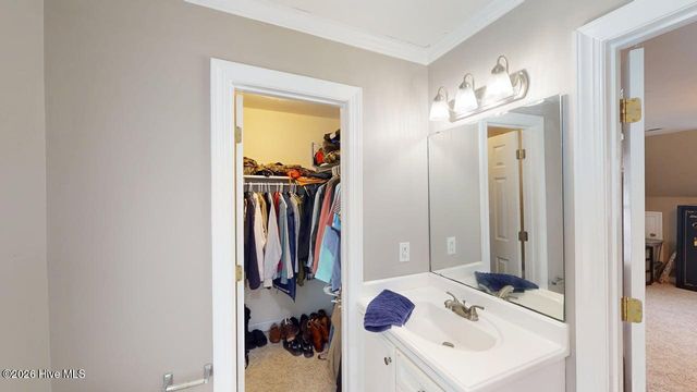 2601 Saint John Circle, Kinston, NC 28504