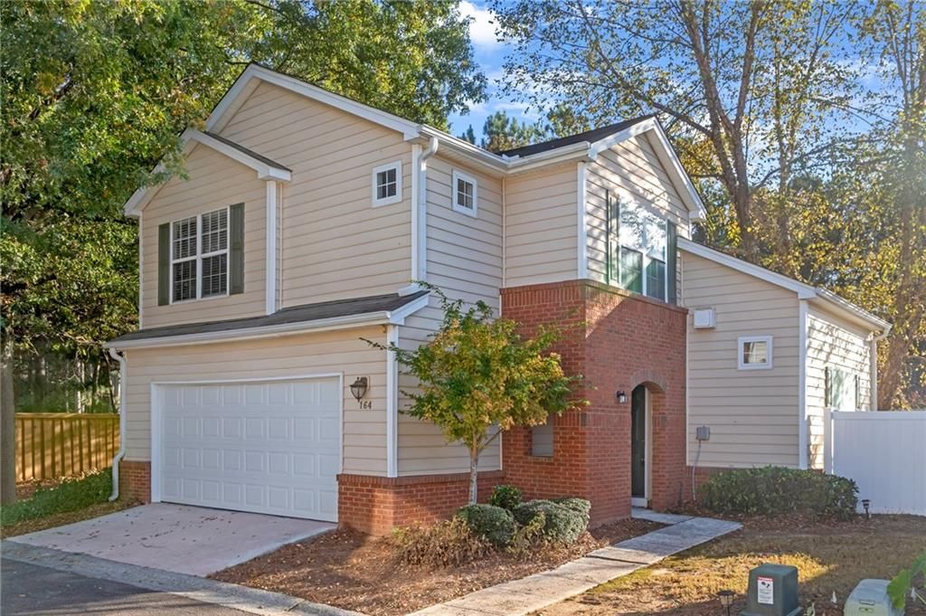 164 Windcroft NW Circle, Acworth, GA 30101