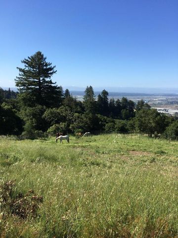 30 Pacific View Terrace, Watsonville, CA 95076