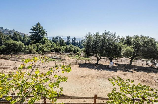30 Pacific View Terrace, Watsonville, CA 95076