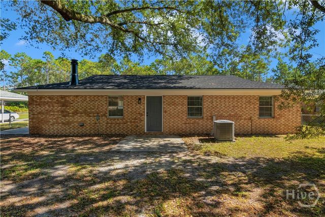 927 Charles C Frasier Boulevard, Hinesville, GA 31313