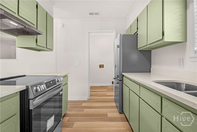 927 Charles C Frasier Boulevard, Hinesville, GA 31313