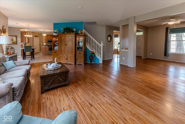 13723 Gladden Lane, Fishers, IN 46038