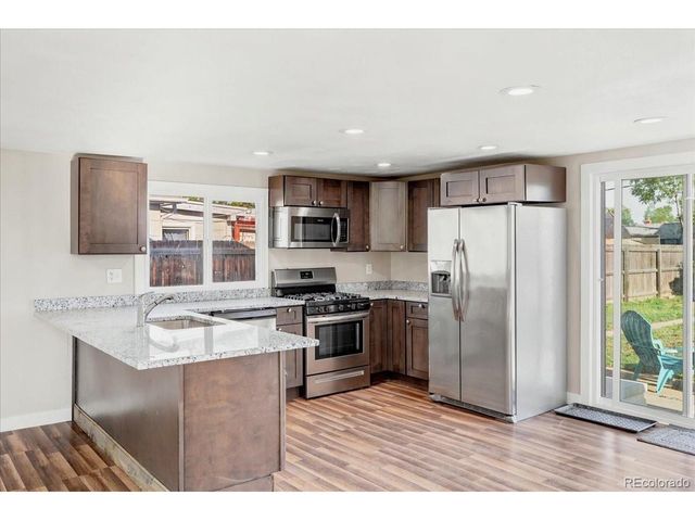 7194 Garden Ln, Commerce City, CO 80022