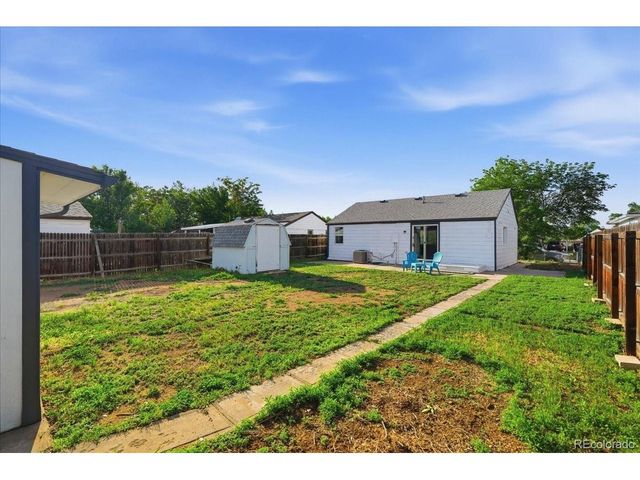 7194 Garden Ln, Commerce City, CO 80022