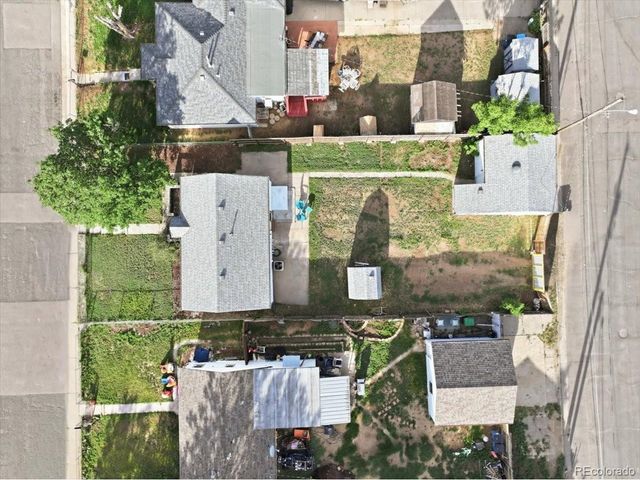 7194 Garden Ln, Commerce City, CO 80022