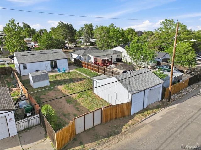 7194 Garden Ln, Commerce City, CO 80022