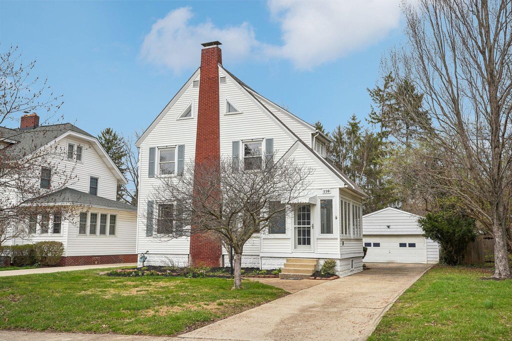 116 E Dunedin Road, Columbus, OH 43214