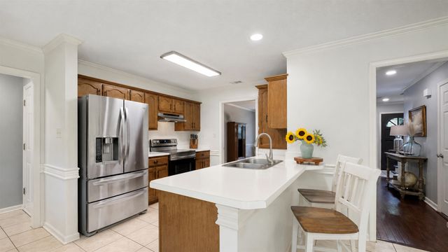 8818 KENBROOK CV, Memphis, TN 38018