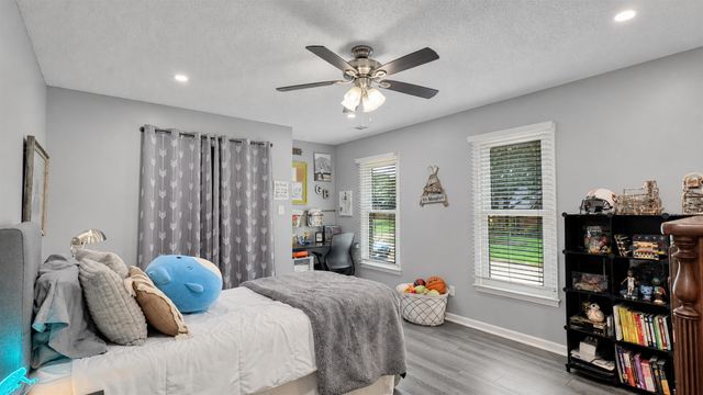 8818 KENBROOK CV, Memphis, TN 38018