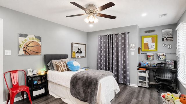 8818 KENBROOK CV, Memphis, TN 38018