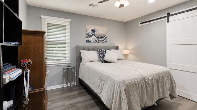 8818 KENBROOK CV, Memphis, TN 38018