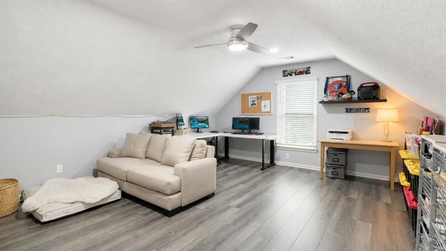 8818 KENBROOK CV, Memphis, TN 38018